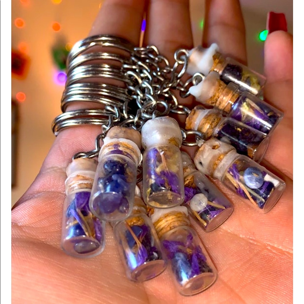 Key chain spell jars-2 for 10$